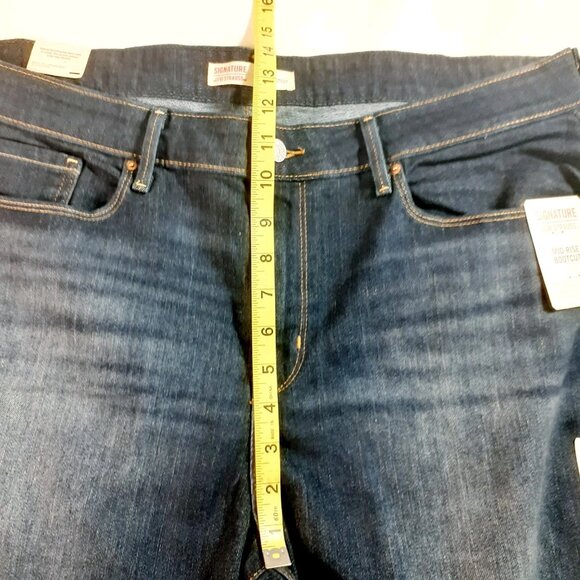 Levi Strauss Signature Jeans Women's 18M W34 L32 Mid-Rise Bootcut Dark Wash - Picture 10 of 12
